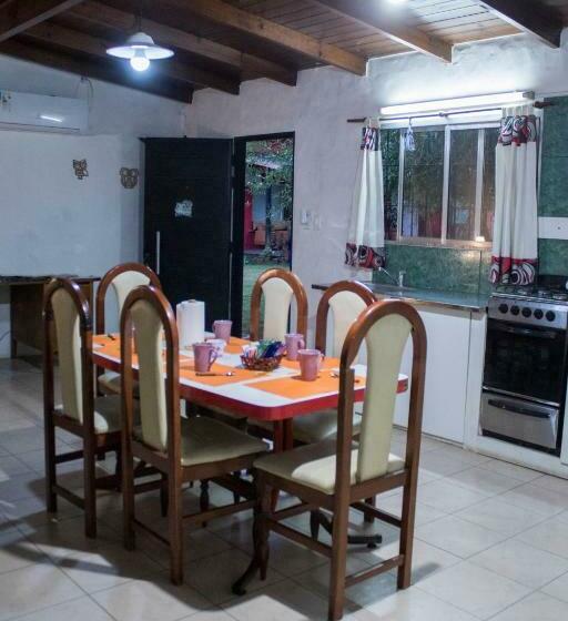 패밀리 방갈로, Las Lechuzas