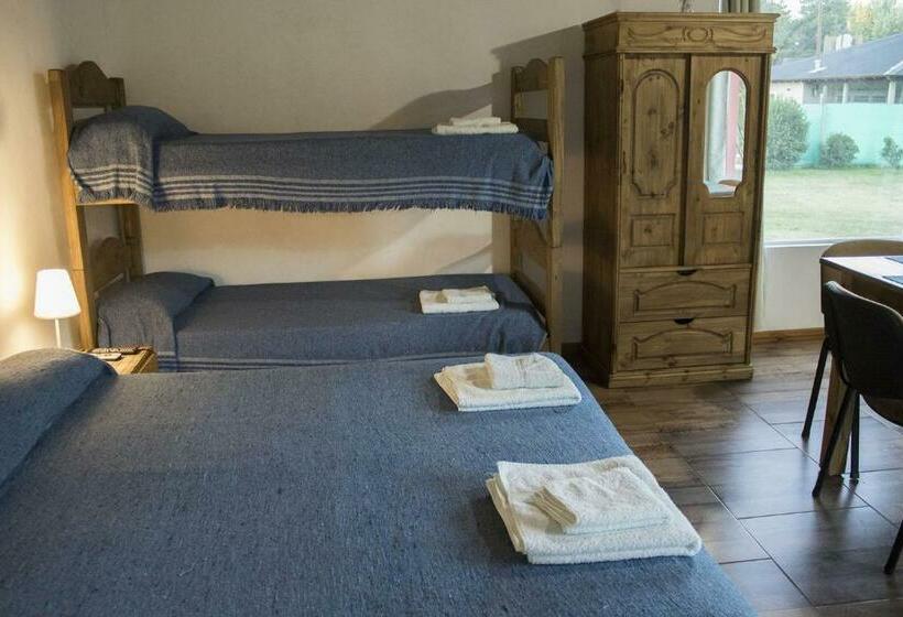 四人标准间, Las Lechuzas