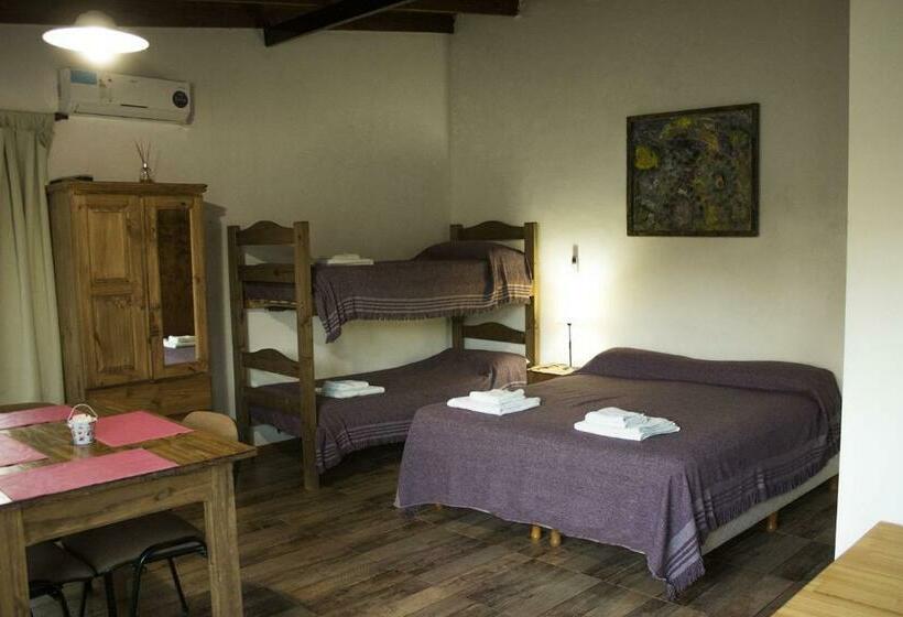 四人标准间, Las Lechuzas