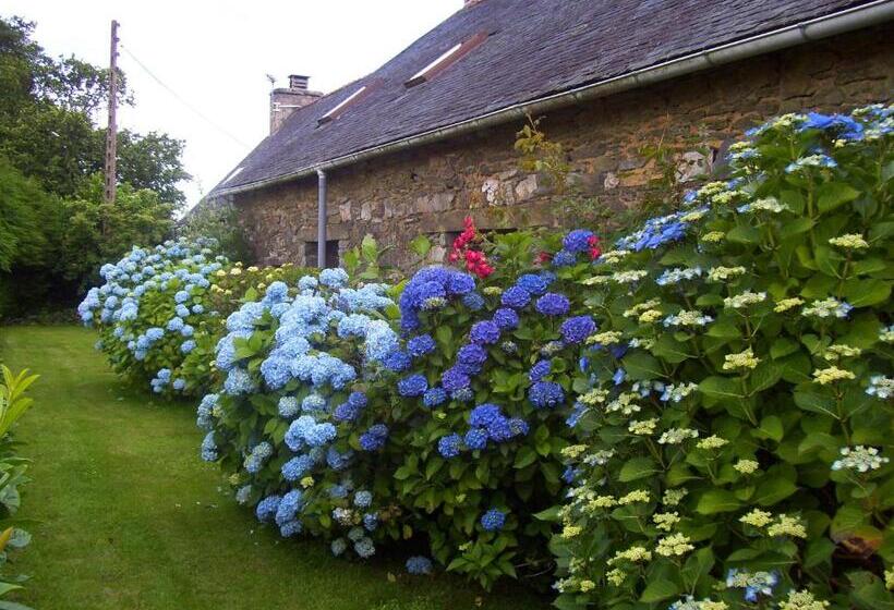 キャビン, Le Boterff Gites Et Camping