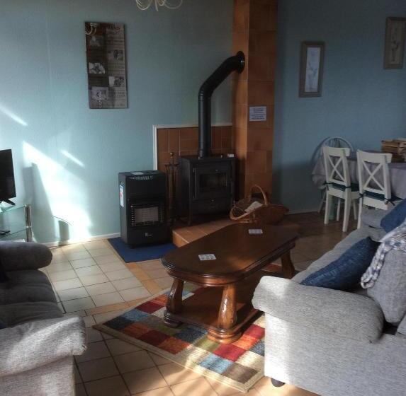 キャビン, Le Boterff Gites Et Camping