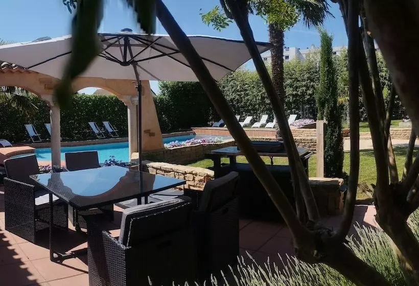 Villa 1 Makuuhuone, Le Mas Champenois