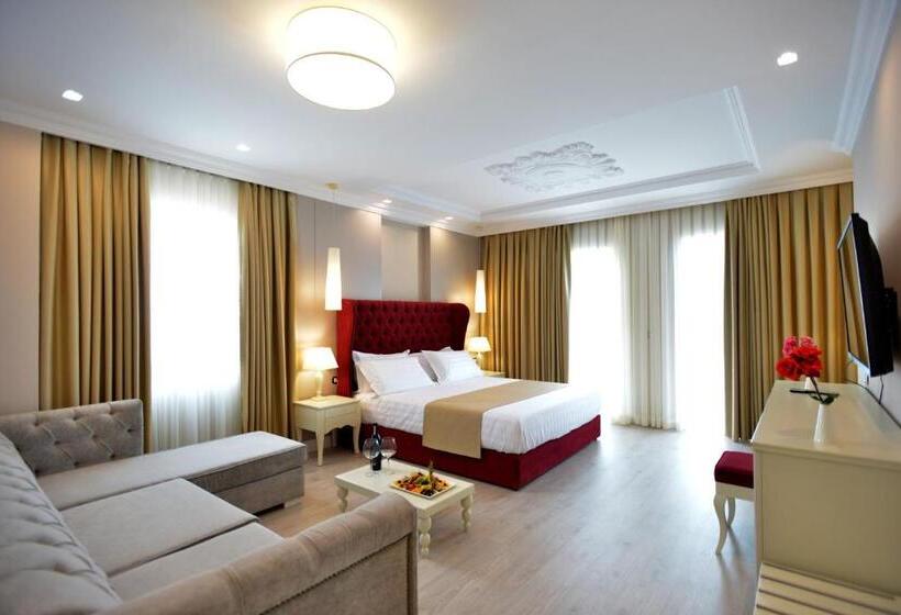 Полулюкс, Flower Hotels & Resorts