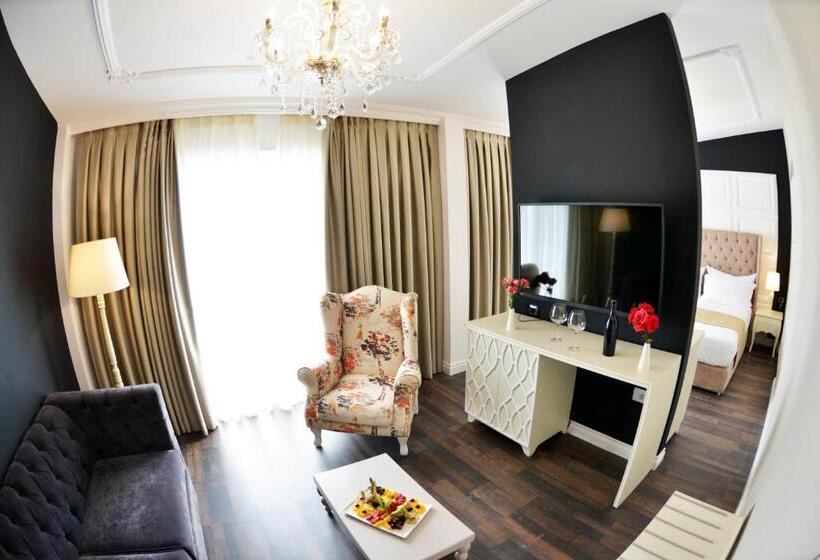 Люкс, Flower Hotels & Resorts