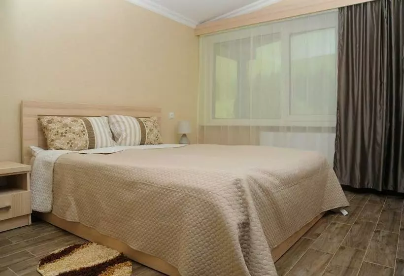 آپارتمان 2 خوابه, Chalet Kokhta