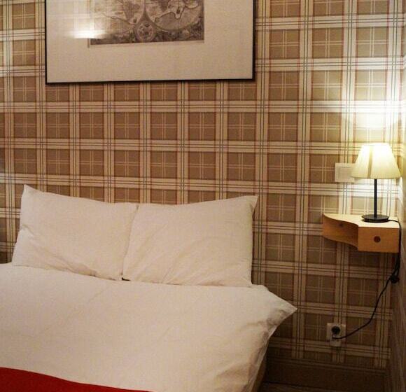 غرفة قياسية فردية, Du Saumon