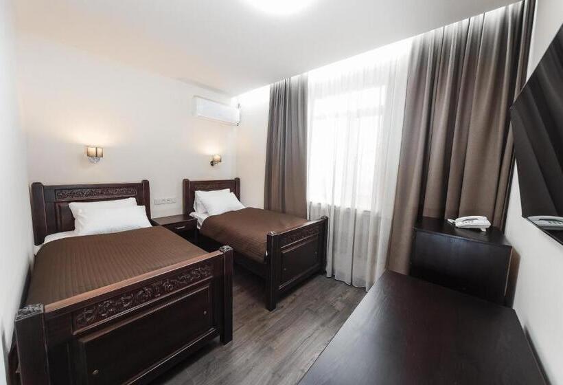 اتاق استاندارد, Dvin