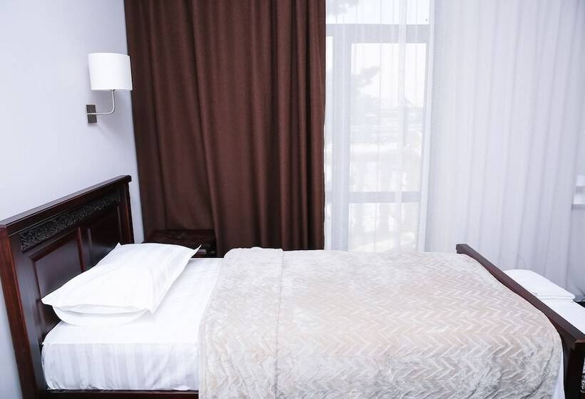 اتاق استاندارد, Dvin