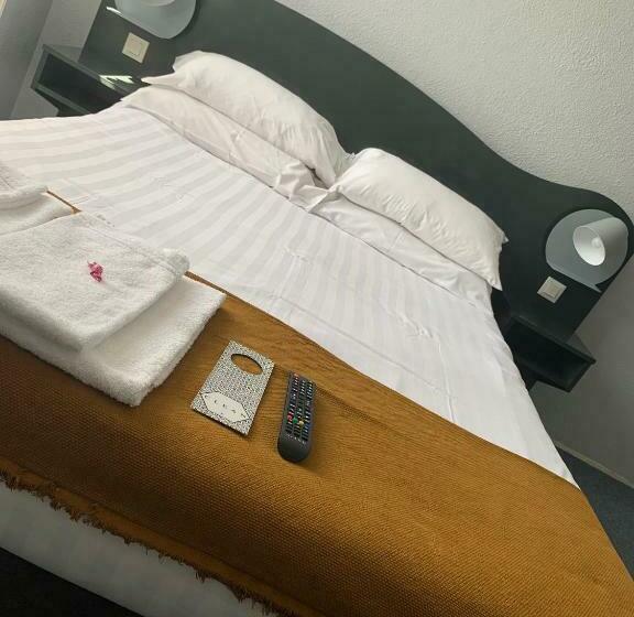 غرفة قياسية مطلّة علي الحديقة, Hôtel Heod   Binic   Saint Quay Portrieux