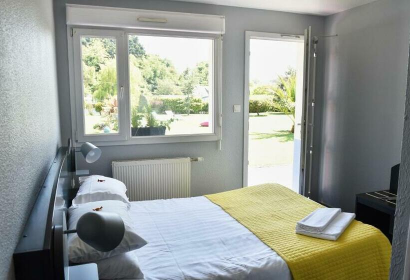Номер Стандарт Вид на Сад, Hôtel Heod   Binic   Saint Quay Portrieux