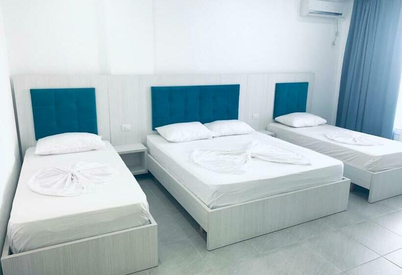 غرفة عائلية, Lakaj