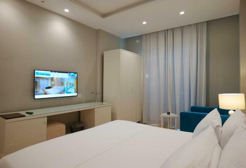 バルコニー付きデラックスルーム, Luxury