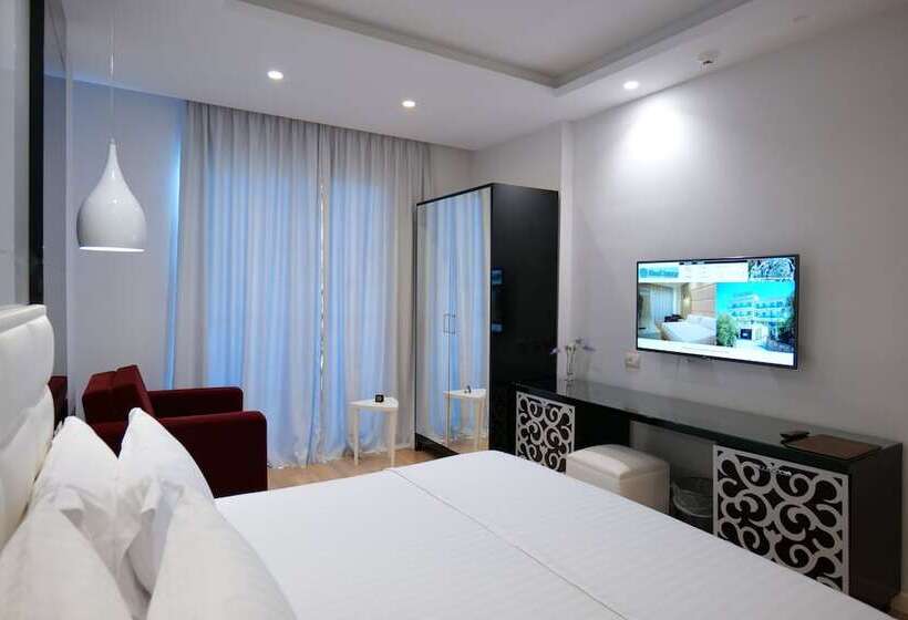 バルコニー付きデラックスルーム, Luxury