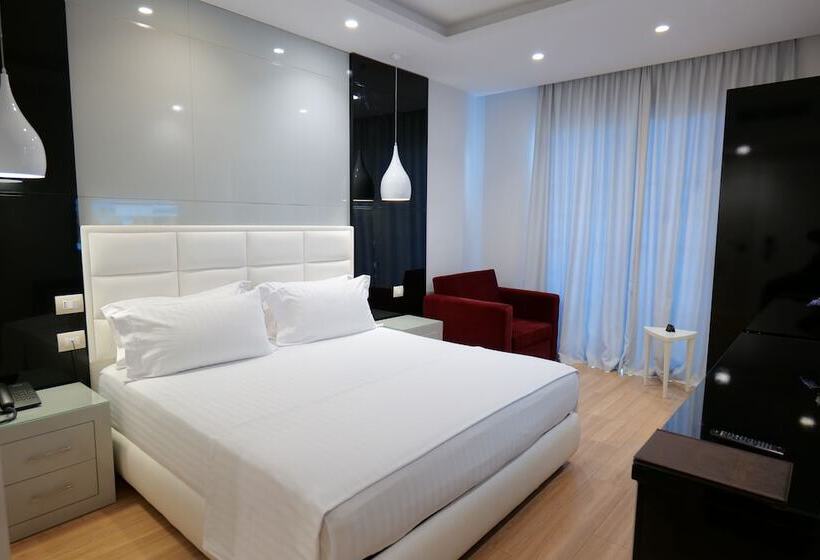 バルコニー付きデラックスルーム, Luxury