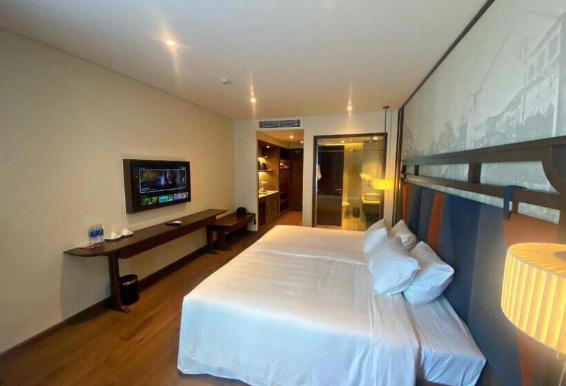 Standard Szoba King Size Bed, Apec Mandala Mui Ne