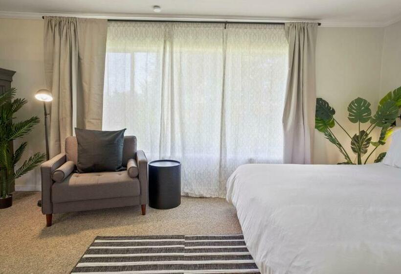 标准间, Mendo Bungalow