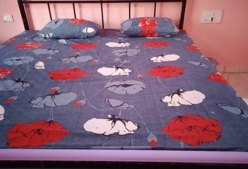 غرفة كلاسيكية ثلاثية, Oyo Laxmi Cottage