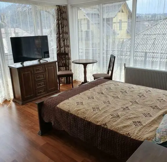 Pokój Standard Widok Góry, Casa Ionuț
