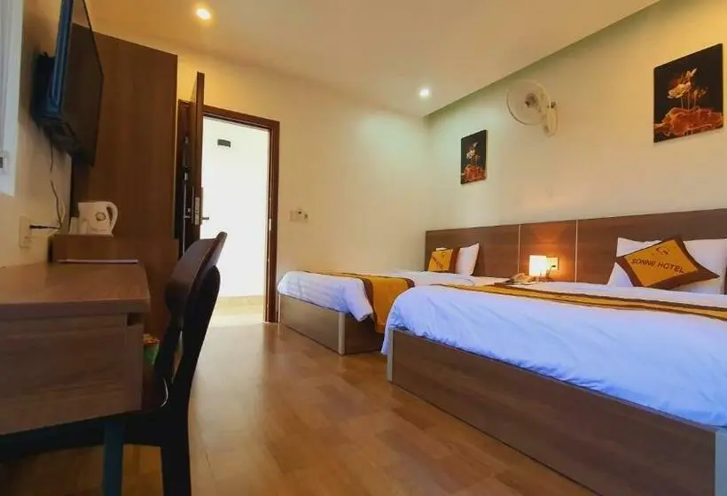 اتاق استاندارد با بالکن, Sonne Hotel Quang Binh