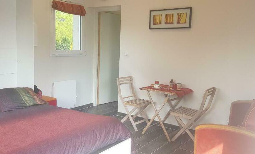 高级大房间, L Hyppo Camp