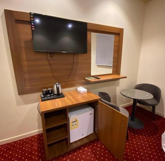 Номер Стандарт, Araek Al Khlood