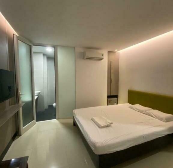 اتاق استاندارد, Holiday Inn