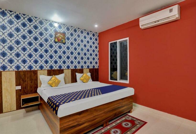 트리플 클래식 룸, Spot On Hotel C S Tower