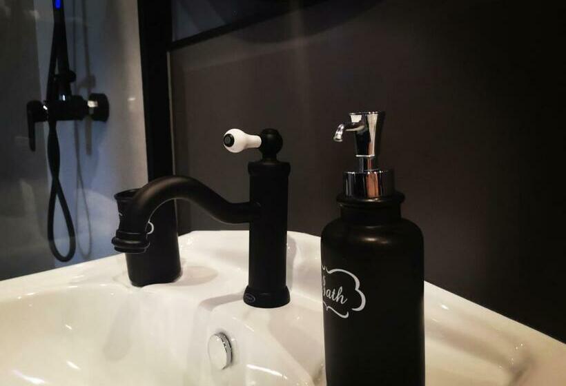 اتاق سوپریور, Forvm Bijouxs