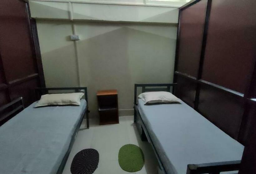 Quarto Estandar, Joynest Guest House