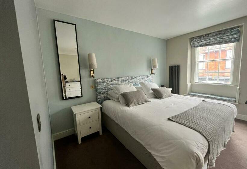 غرفة قياسية, The Salutation Inn