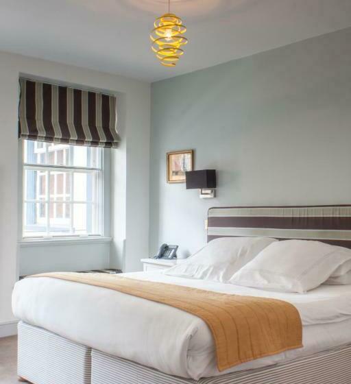 غرفة قياسية, The Salutation Inn