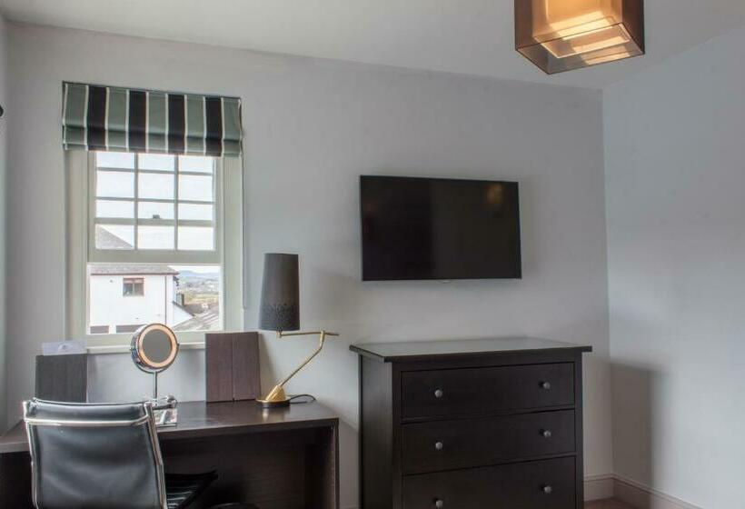 غرفة سوبيريور سرير كينج, The Salutation Inn