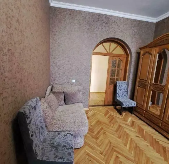 Standard-huone, Zatyshok