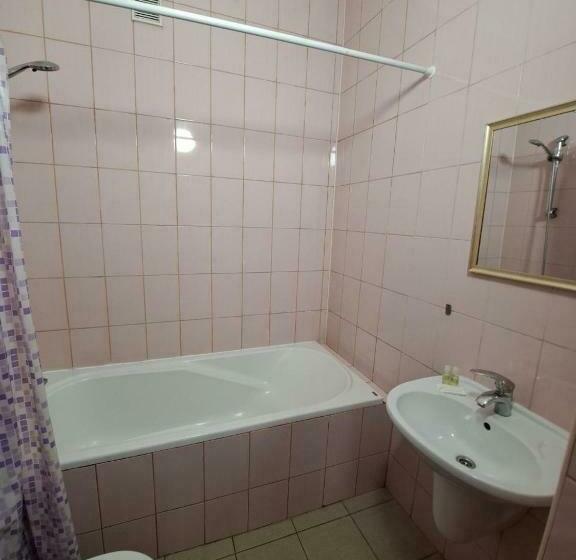 غرفة قياسية, Zatyshok