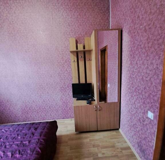 غرفة إقتصادية, Zatyshok