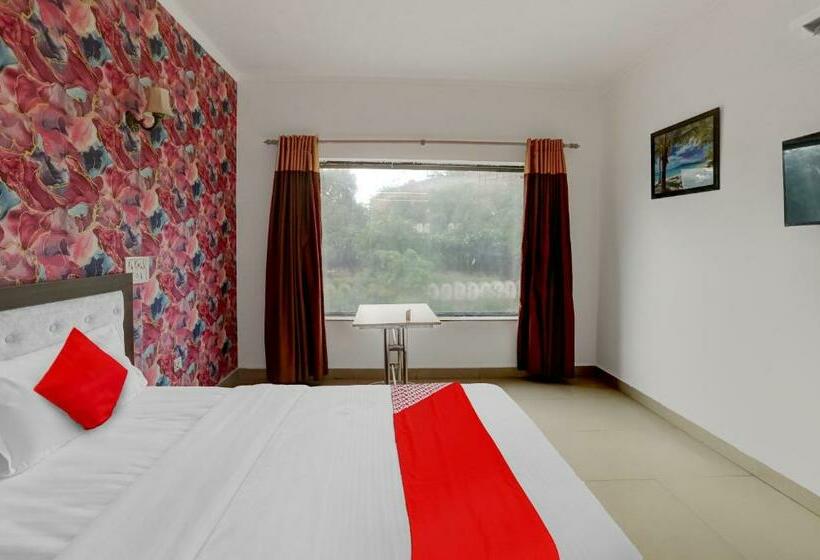 غرفة كلاسيكية ثلاثية, Oyo Flagship 81457 Hotel Bibo Hill View