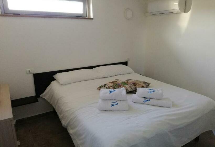 Номер Стандарт, B&b Iona