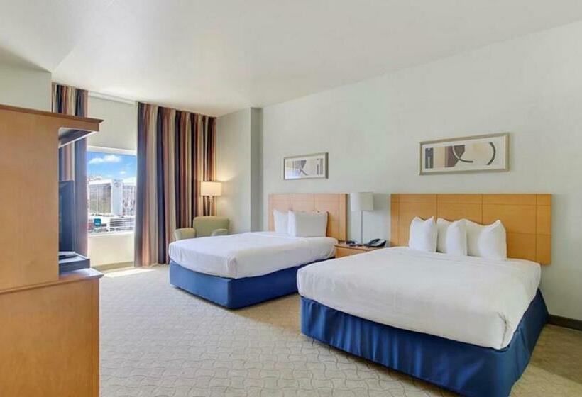 침실 1개 발코니 아파트, Condo At Platinum Hotel Strip View