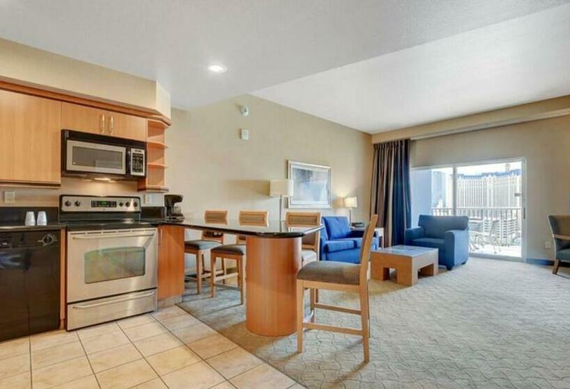 침실 1개 발코니 아파트, Condo At Platinum Hotel Strip View