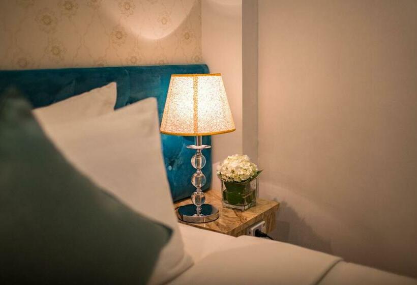 اتاق سوپریور, Maison D Hanoi