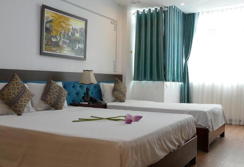 اتاق لوکس سه تخته, Maison D Hanoi