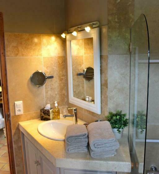 Camera Standard, B&b La Badelle