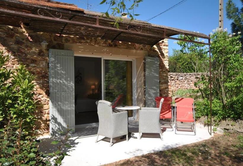 اتاق استاندارد, B&b La Badelle