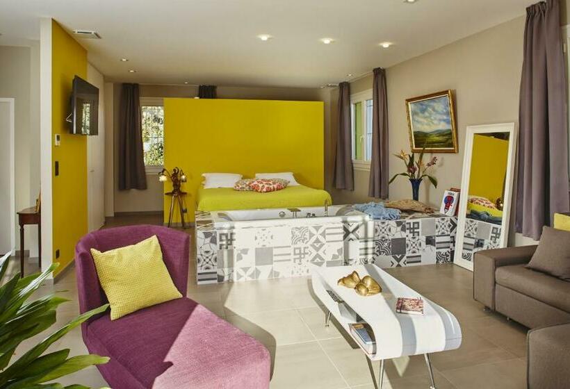 マウンテンビュースイート, Le Clos Saint André