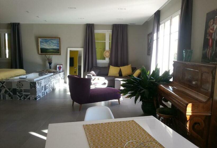 マウンテンビュースイート, Le Clos Saint André