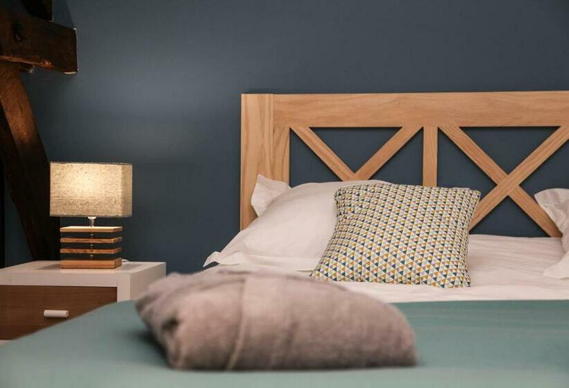 חדר סטנדרט, L'evidence