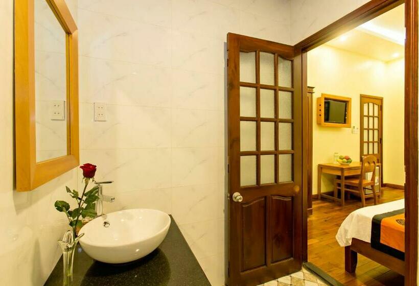 اتاق خانوادگی, Qua Cam Tim Homestay