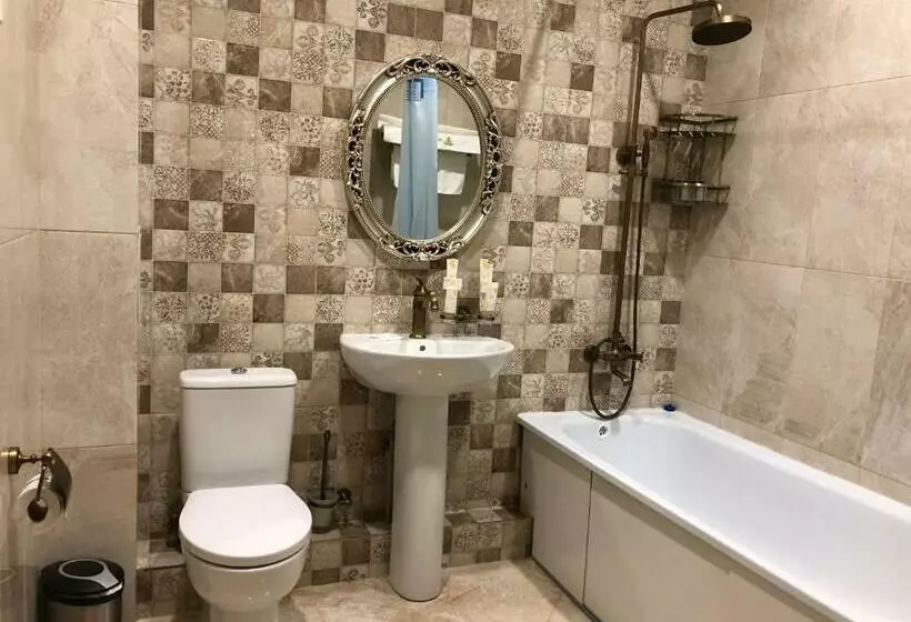 اتاق لوکس, Boutique Hotel Tomiris