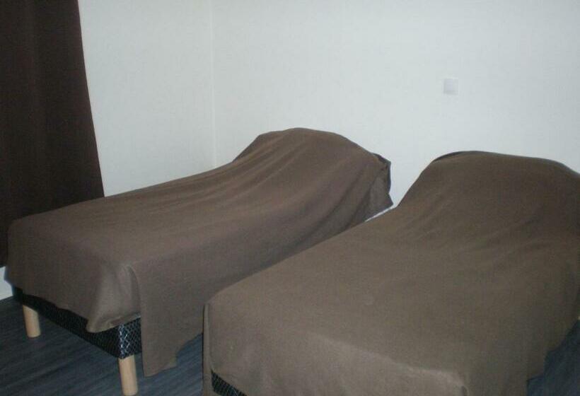 חדר סטנדרט, Dg