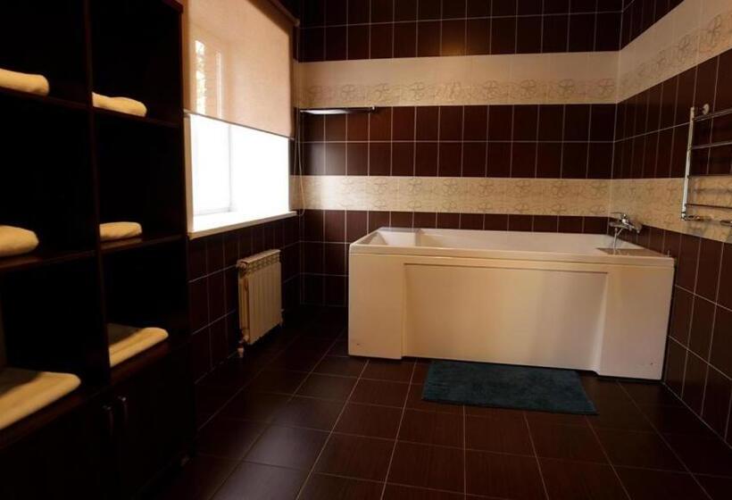 스위트 킹사이즈 침대, Fessla